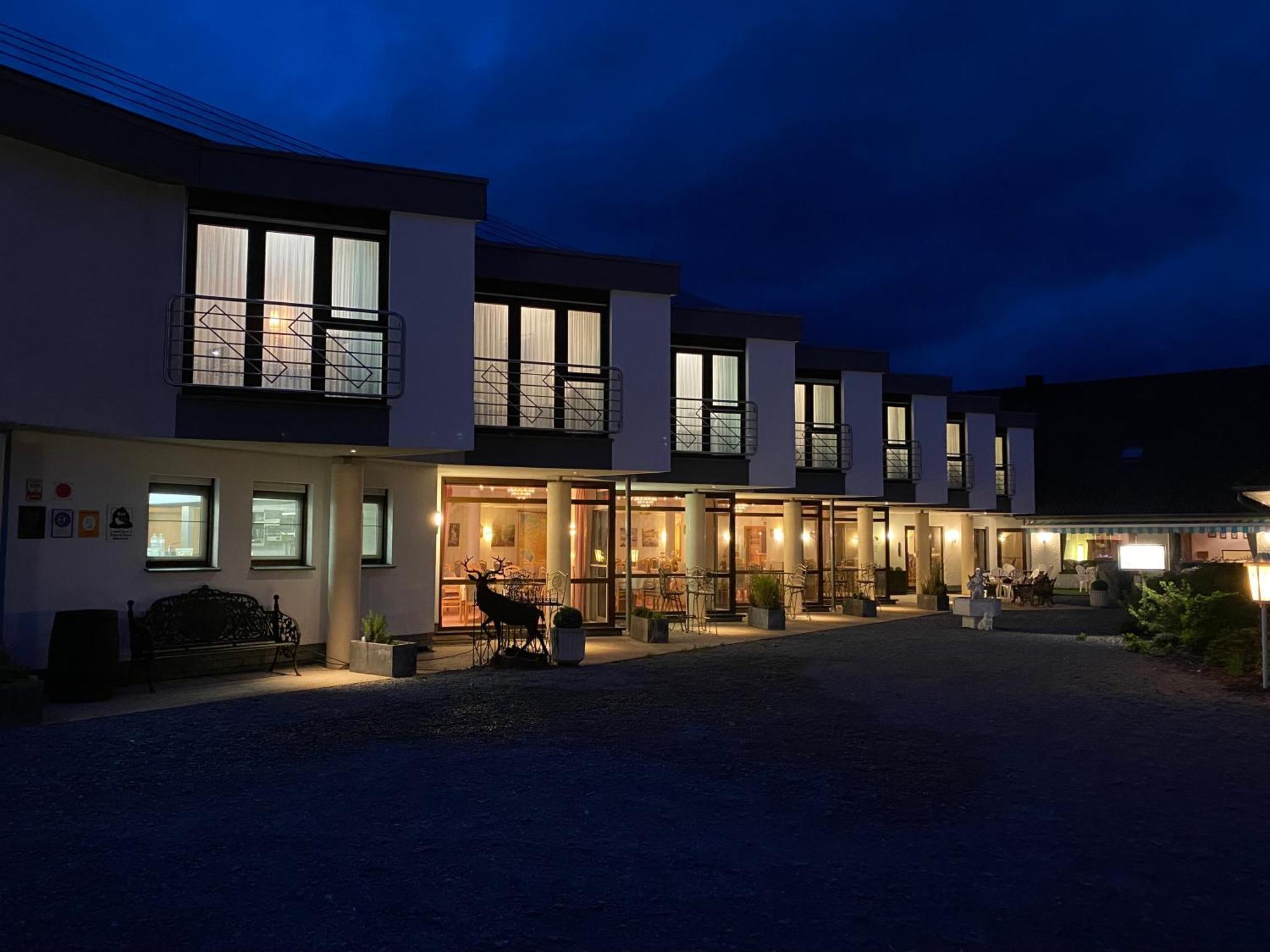 Hotel Altitude Burg Reuland Exterior photo
